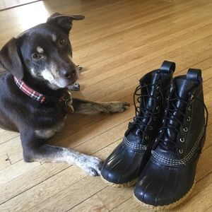 L.L. Bean 8” Boots Worn Once 7C fit 8C / 8.5C Duck